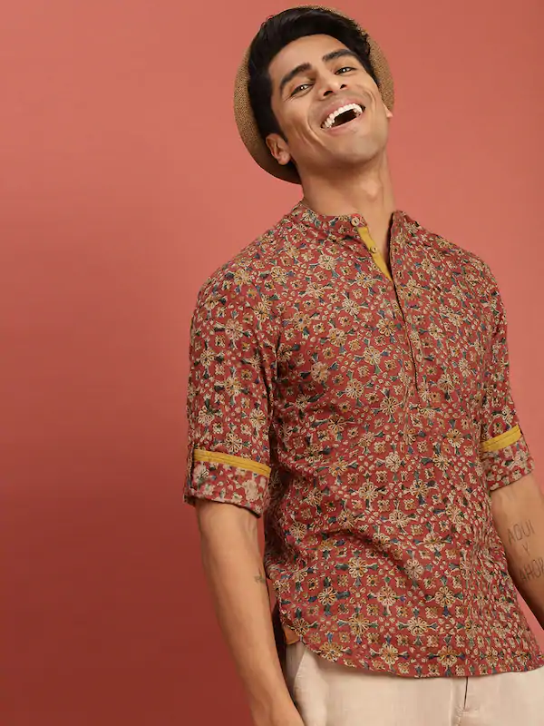 red-kurta